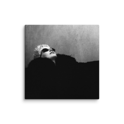 canvas-in-6x6-wall-6a8d6d1402e13.png Hush