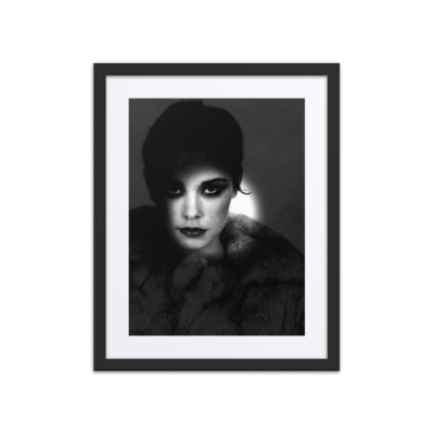 matte-paper-framed-poster-with-mat-in-black-16x20-front-6a8b7029cee11.png Noir